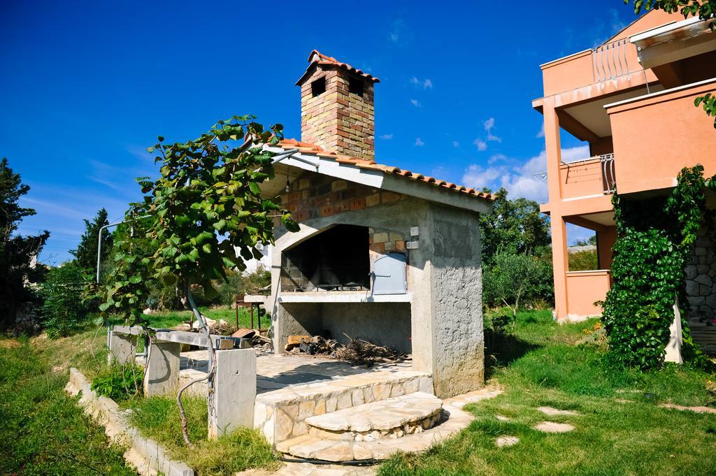 Apartments Poljski Put V Novalja Luaran gambar