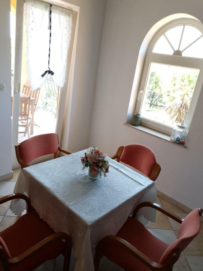 Apartments Poljski Put V Novalja Luaran gambar